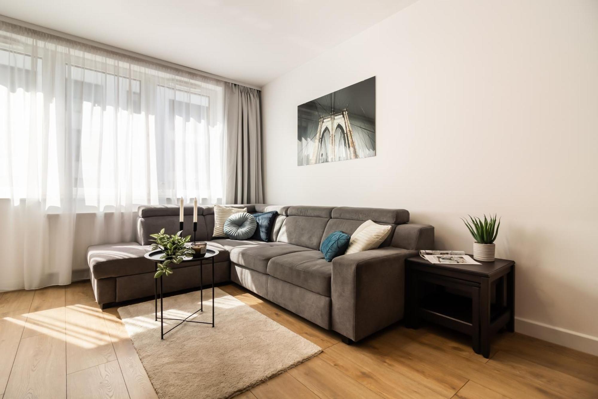 Apartament Near Sky Tower Free Parking For 2 Cars วรอตซวาฟ ภายนอก รูปภาพ